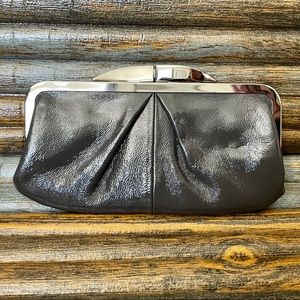 Hobo International Clutch